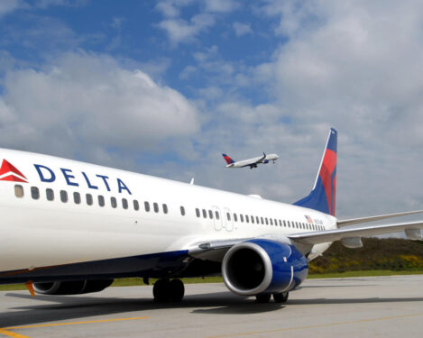 Delta Airline SPACEDOOR スペースドア