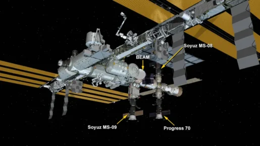 ISS Image credit : NASA SPACEDOOR スペースドア