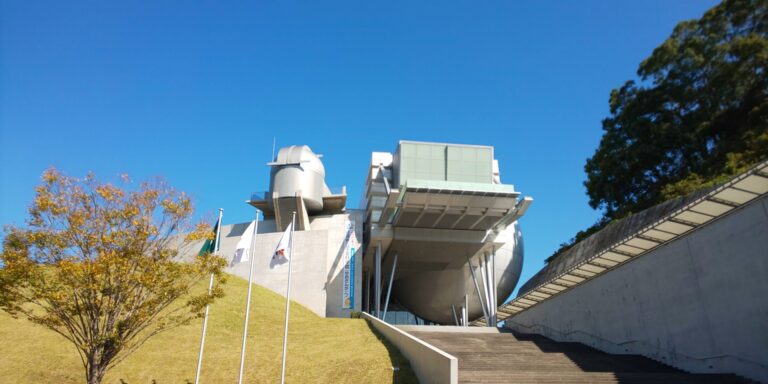佐賀県立宇宙科学館「ゆめぎんが」 宇宙科学博物館ゆめぎんが SPACEDOOR スペースドア
